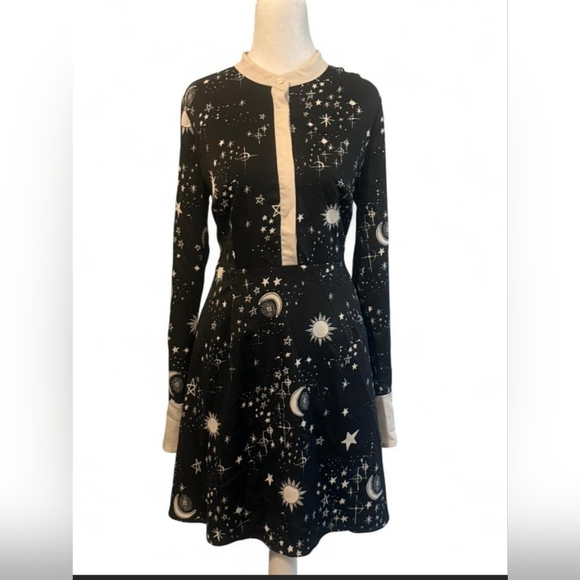 Modcloth Dresses & Skirts - Modcloth Starry Night Long Sleeve Dress